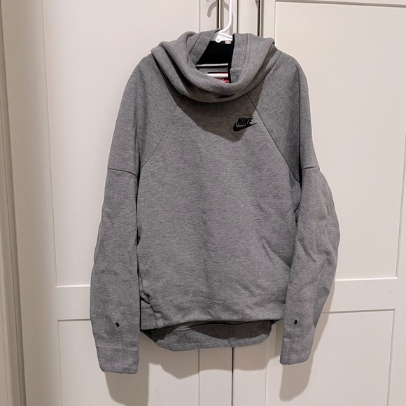 Nike Other - Kids XL Nike funnel neck sweatshirt